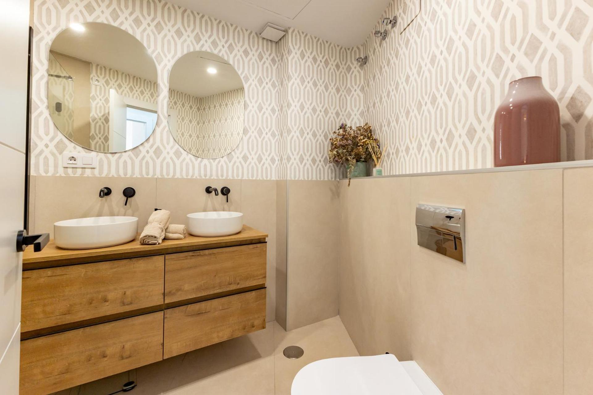 Charming 2 Bedrooms Apartment With Free Parking At Plaza Alameda By Ocityzen Севиля Екстериор снимка